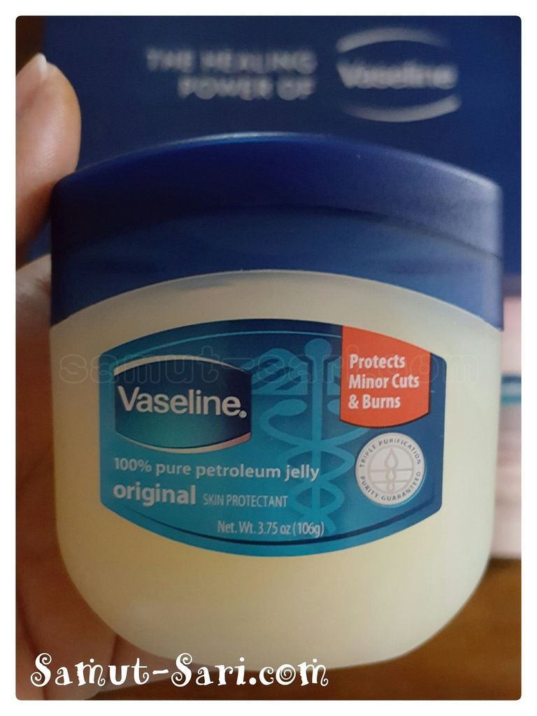 Vaseline Body Lotion with Petroleum Jelly