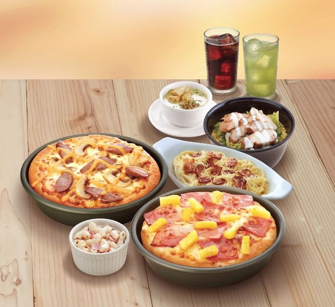 Pizza Hut Create a different feast every day