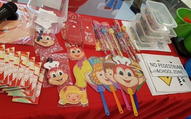 Jollibee: New JolliRace Party Theme