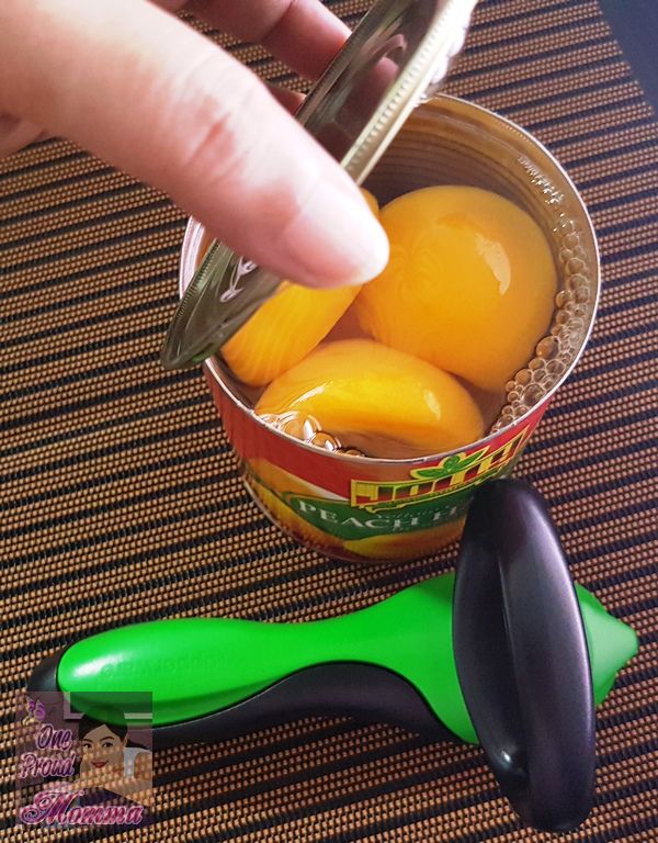 Easy to Use Tupperware Can Opener