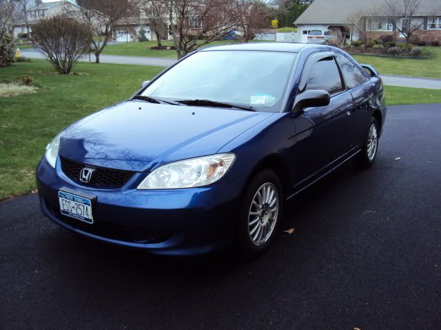 http://i783.photobucket.com/albums/yy114/seitzb517/05%20civic/DSC01310.jpg