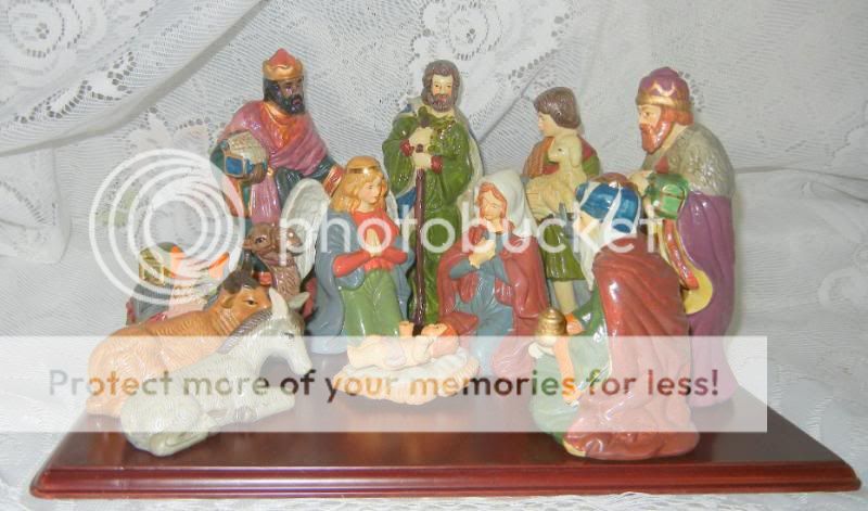 Home for the Holidays 11pc CHRISTMAS NATIVITY Set  